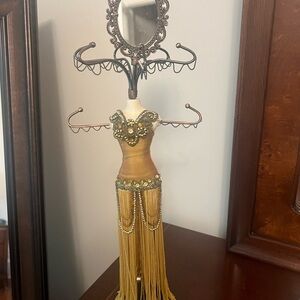 Jewelry holder
